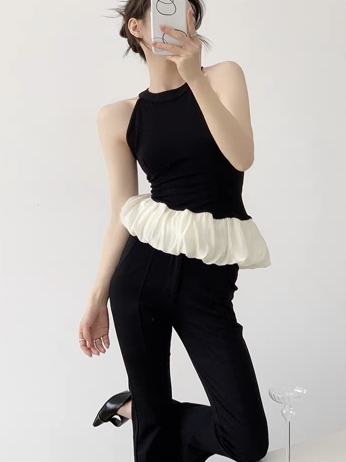 Kahlya Halter Neck Puffy Trim Top