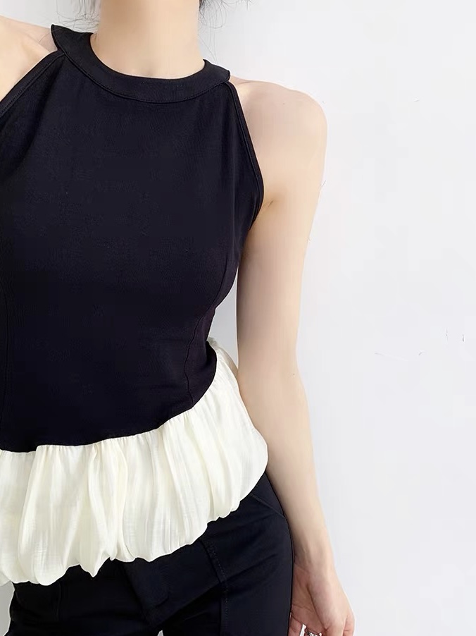 Kahlya Halter Neck Flower Bug Trim Top