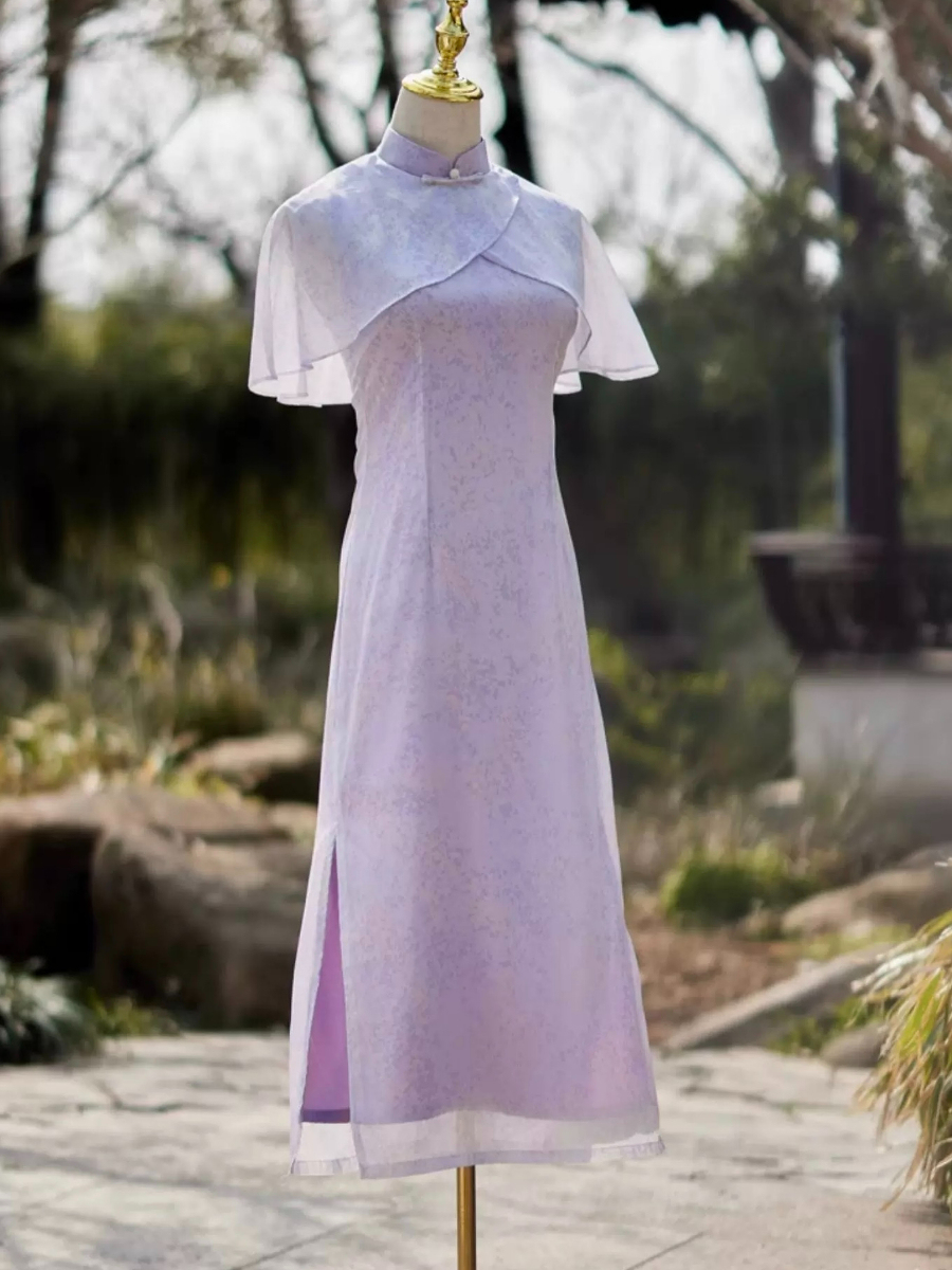 Ju Zhi Side Slit Cheongsam with Flounce Cape Sleeve-The Black Bow-