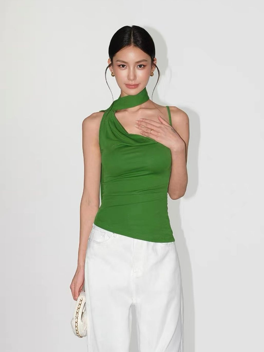 Rei Neck Tie Knit Top
