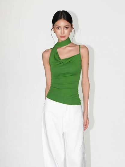 Rei Neck Tie Knit Top