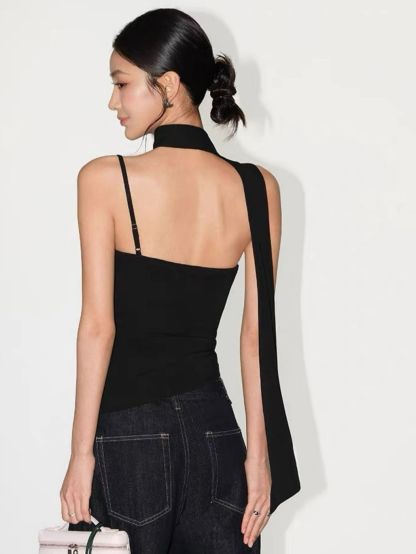 Rei Neck Tie Knit Top