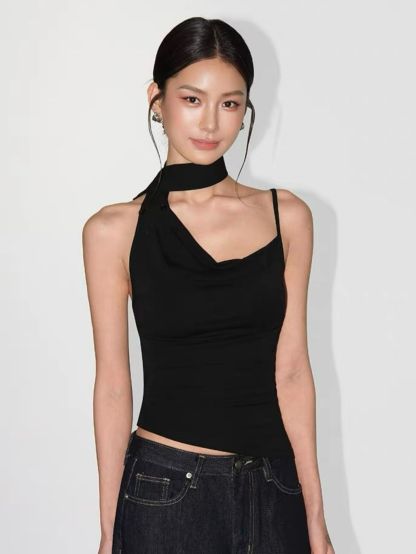 Rei Neck Tie Knit Top