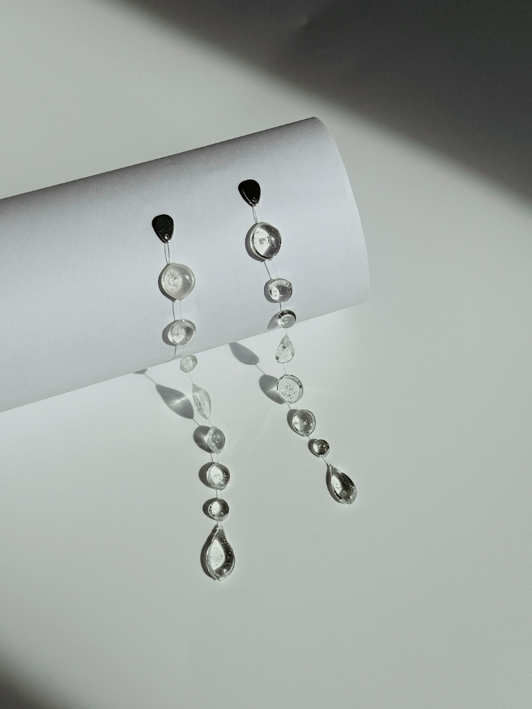 Taasha Water Drip Earrings