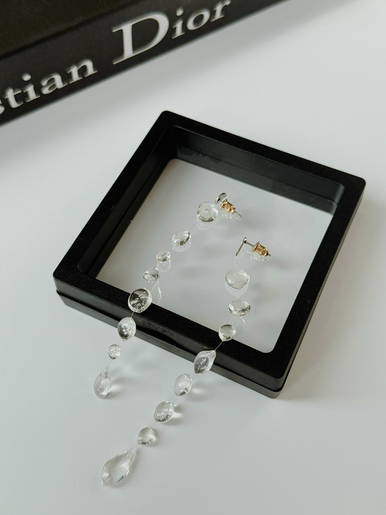 Taasha Water Drip Earrings