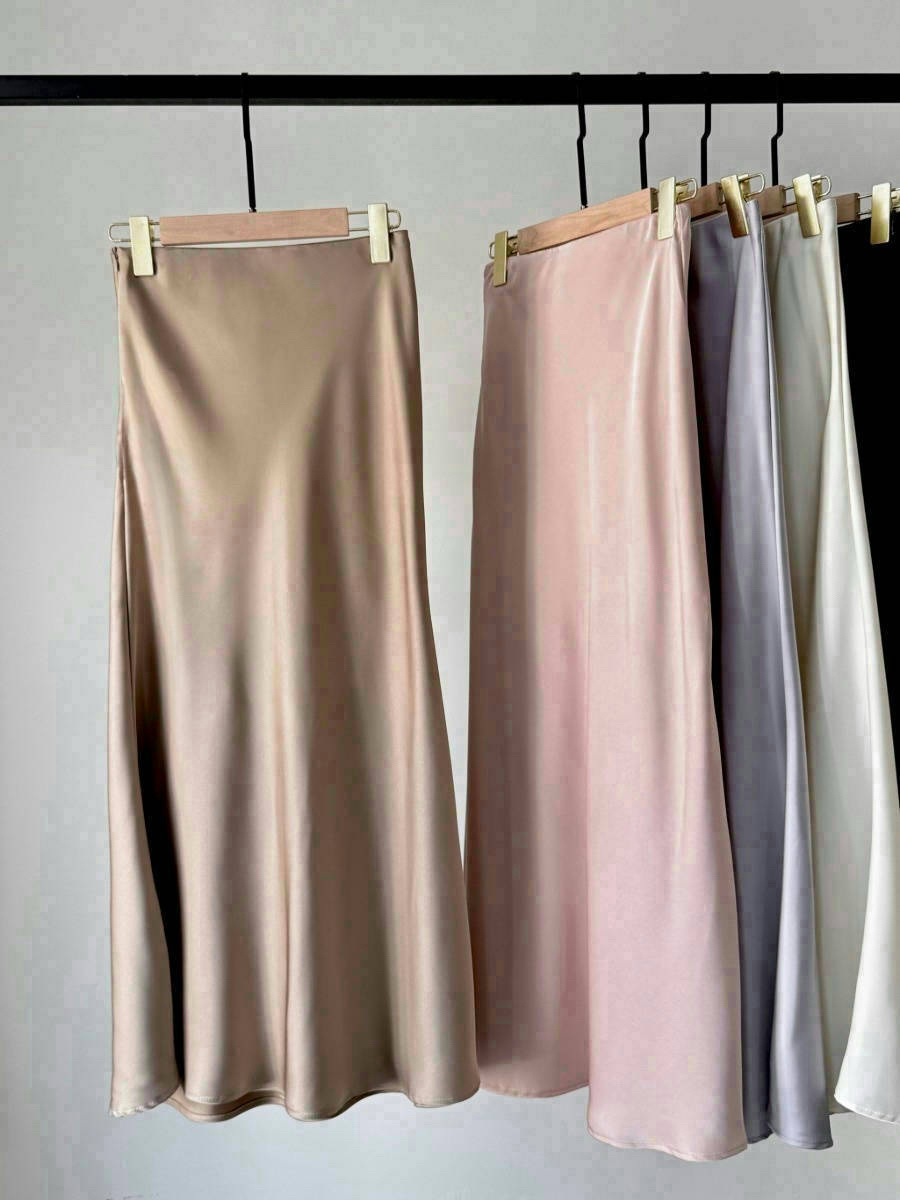 Cacaly Satin Bias Cutting Skirt