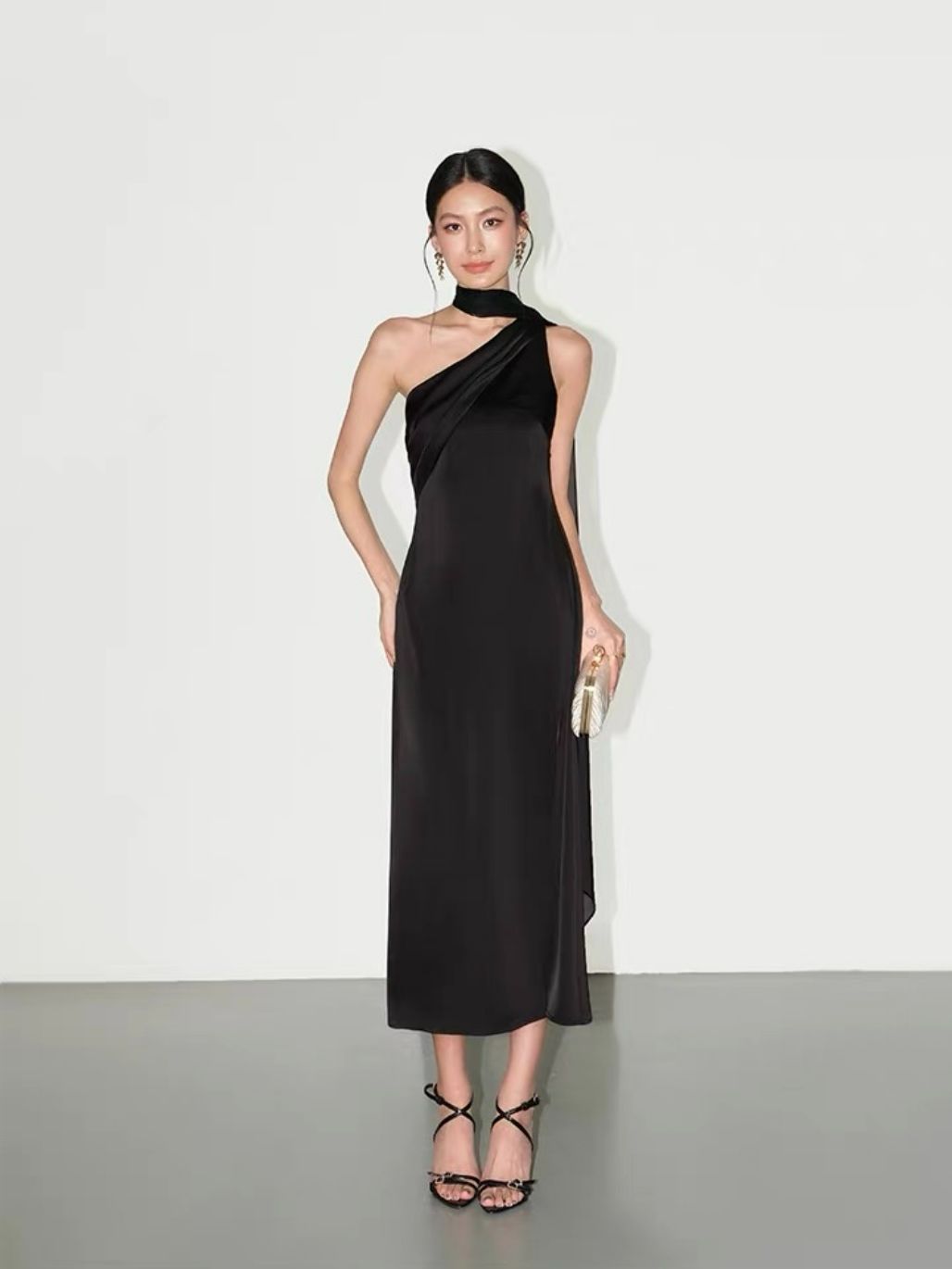 Rehema Neck Tie Asymmetric Cutting Evening Dress