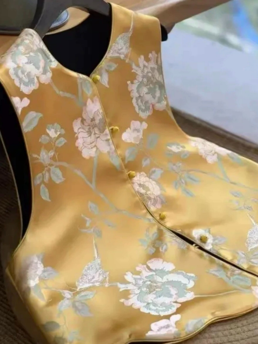 Shuang Hu Floral Oriental Vest