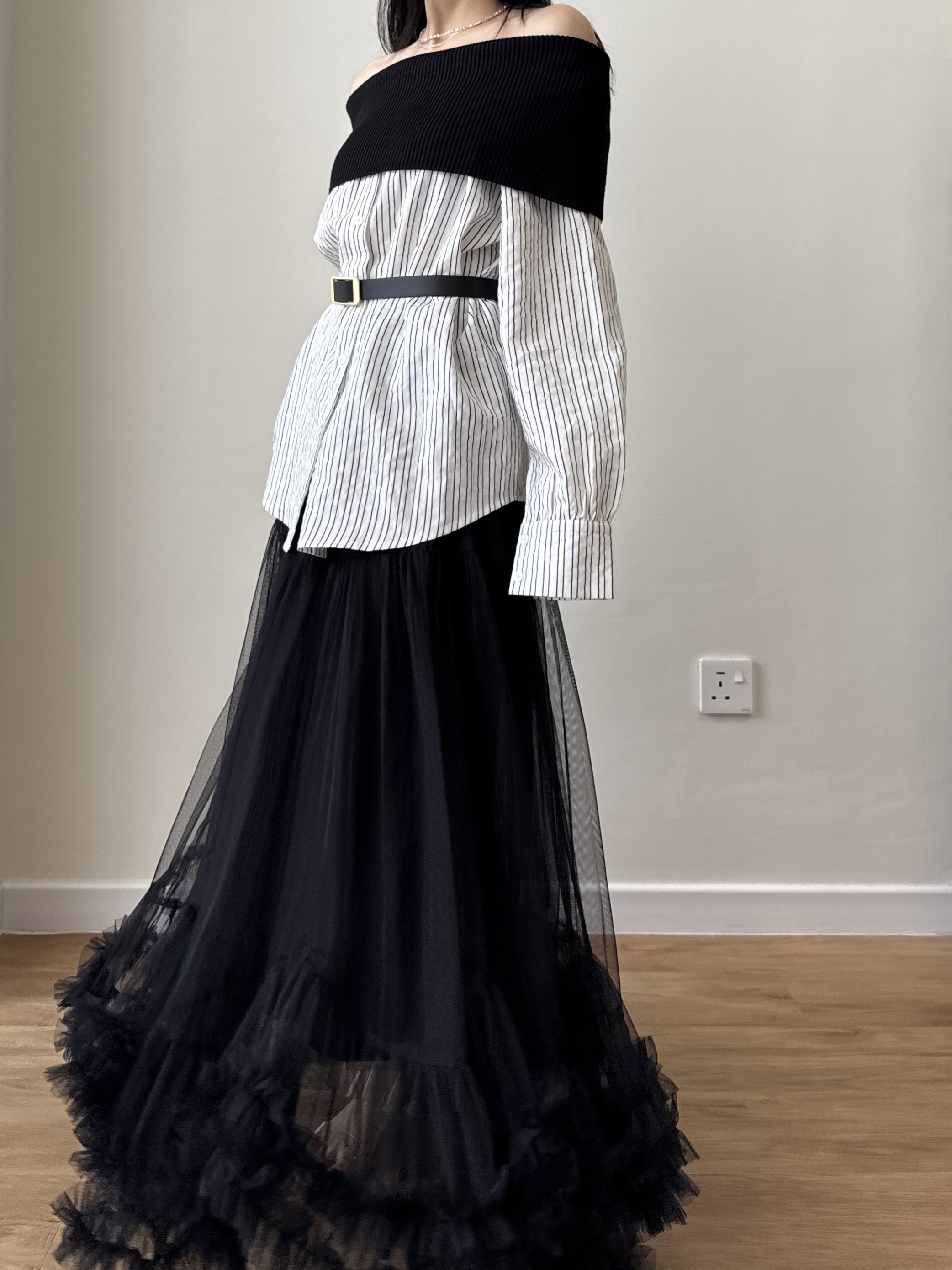 Valle Off Shoulder Shirt