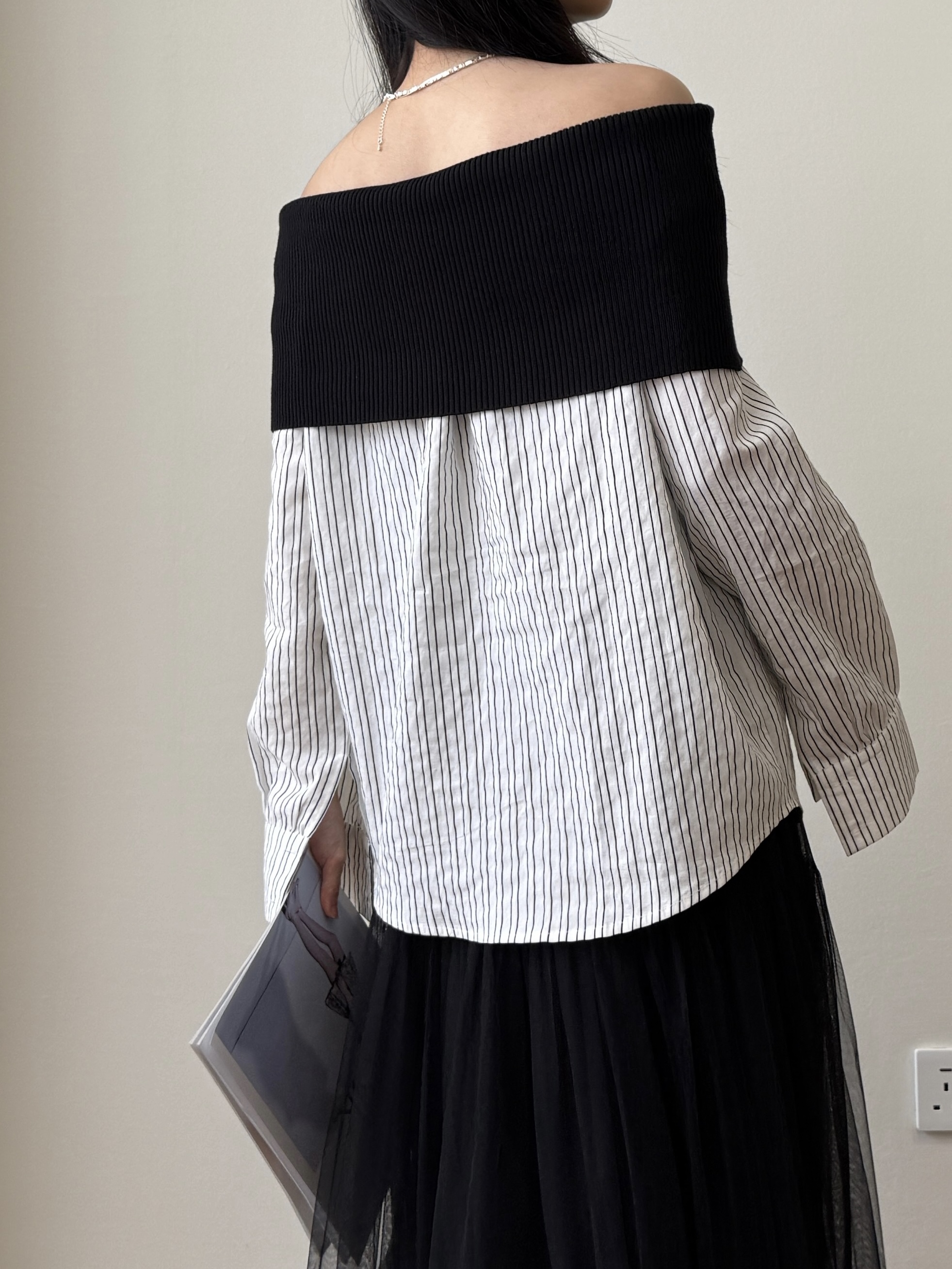 Valle Off Shoulder Shirt