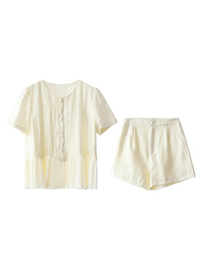 Ling Che Top & Shorts Set
