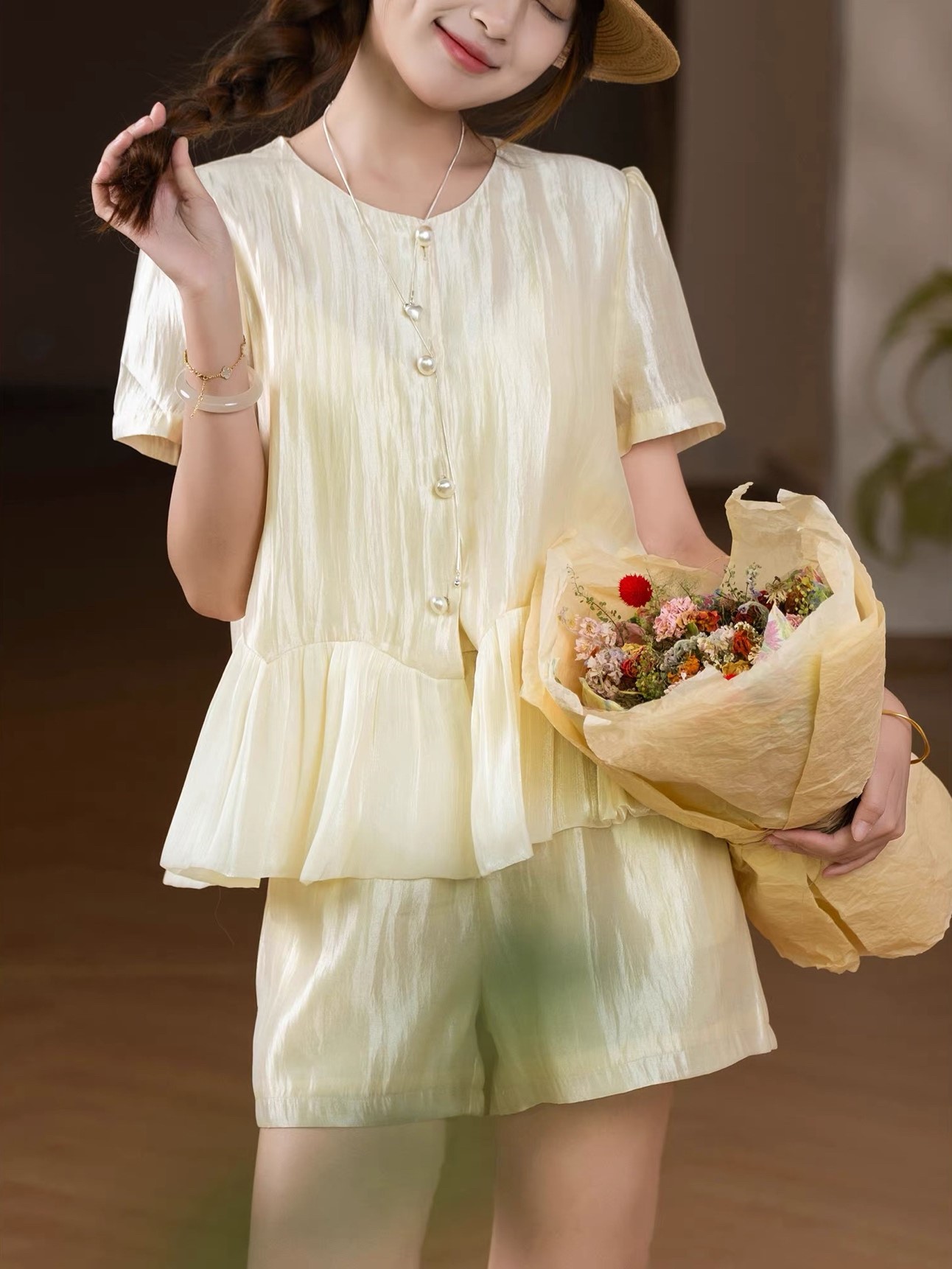 Ling Che Top & Shorts Set