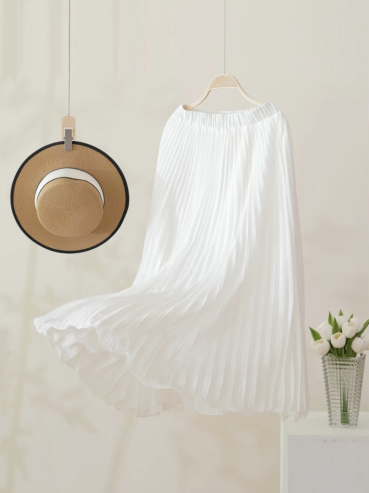 Ling Cang Pleated Skirt