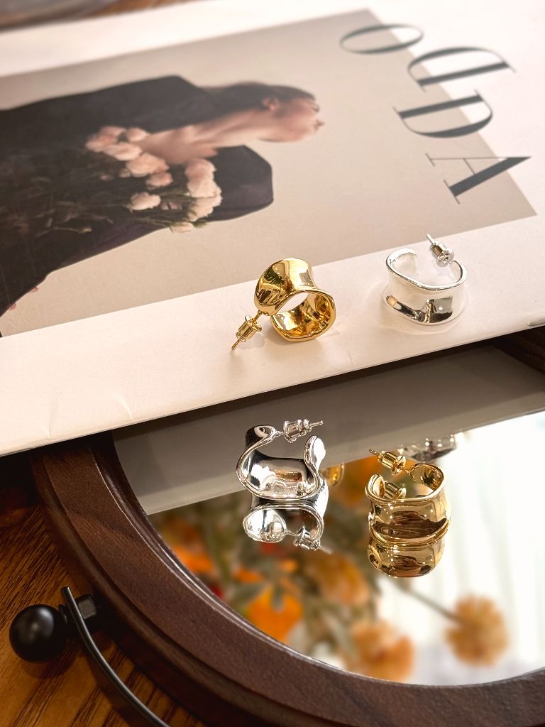 Ha-Yoon Sculpted Earrings