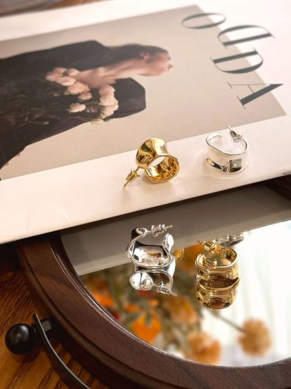 Ha-Yoon Sculpted Earrings