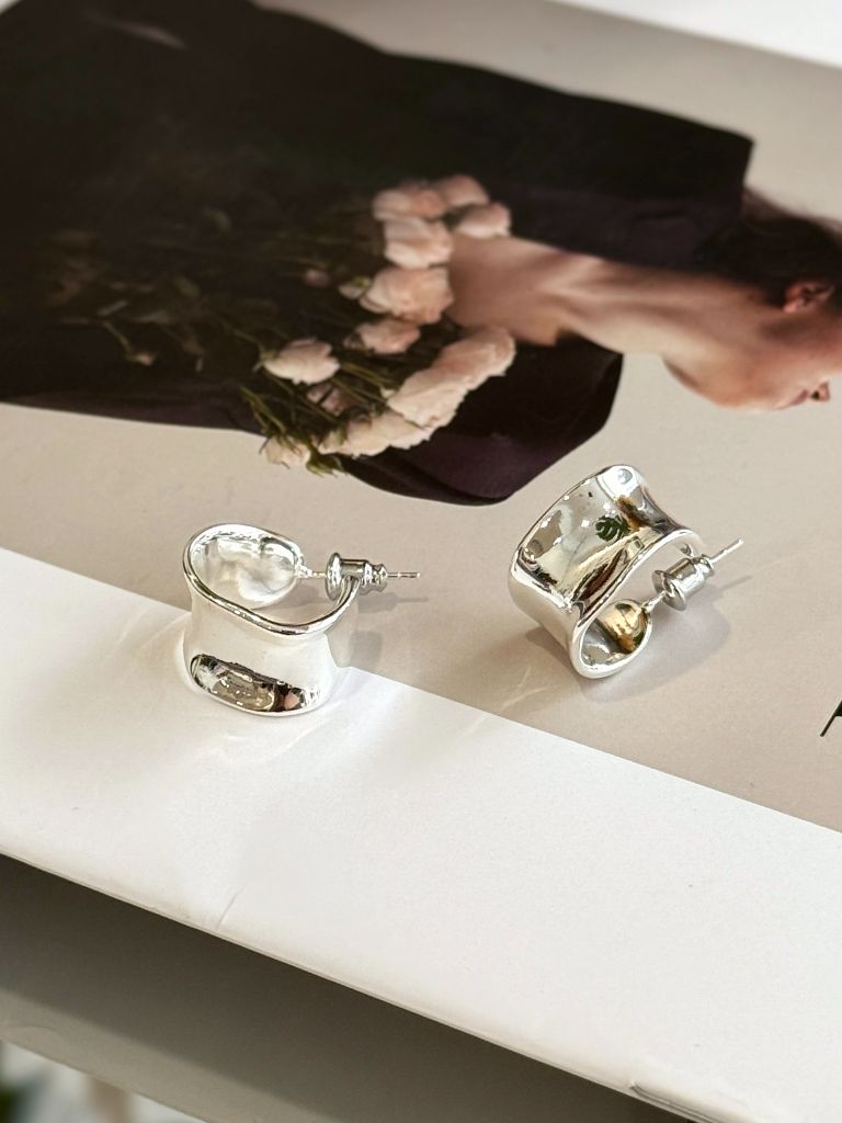 Ha-Yoon Sculpted Earrings