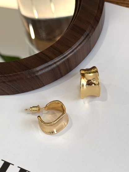 Ha-Yoon Sculpted Earrings