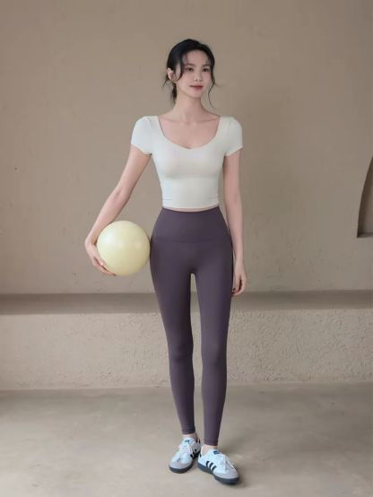 Serene Back Panel Mesh Active Top