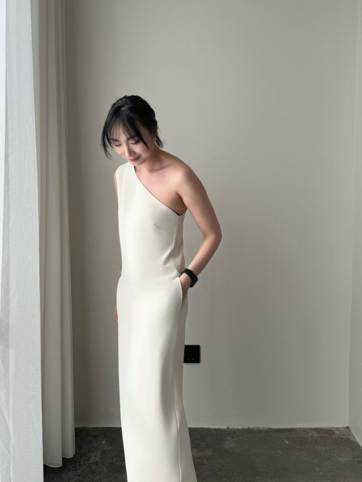 Annie One Shoulder Back Slit Dress-The Black Bow