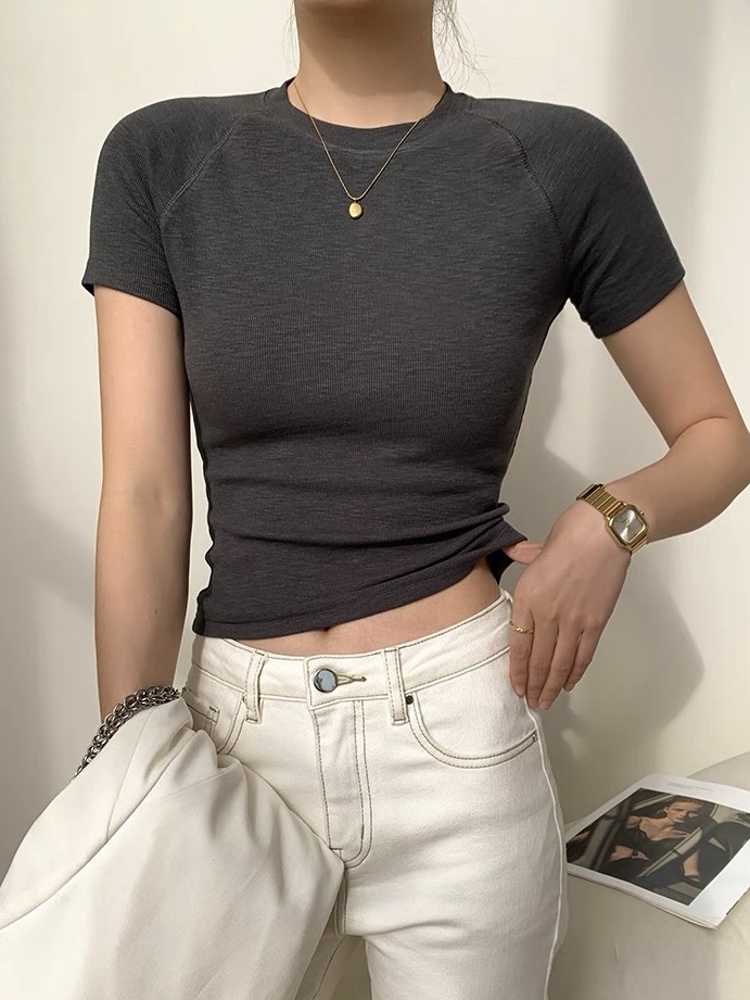 Uma Raglan Tee