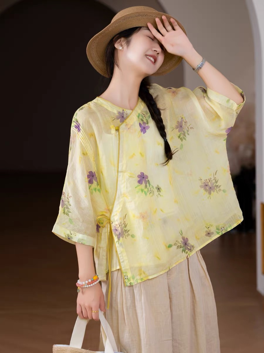 Ling Fu Ramie Oriental Top