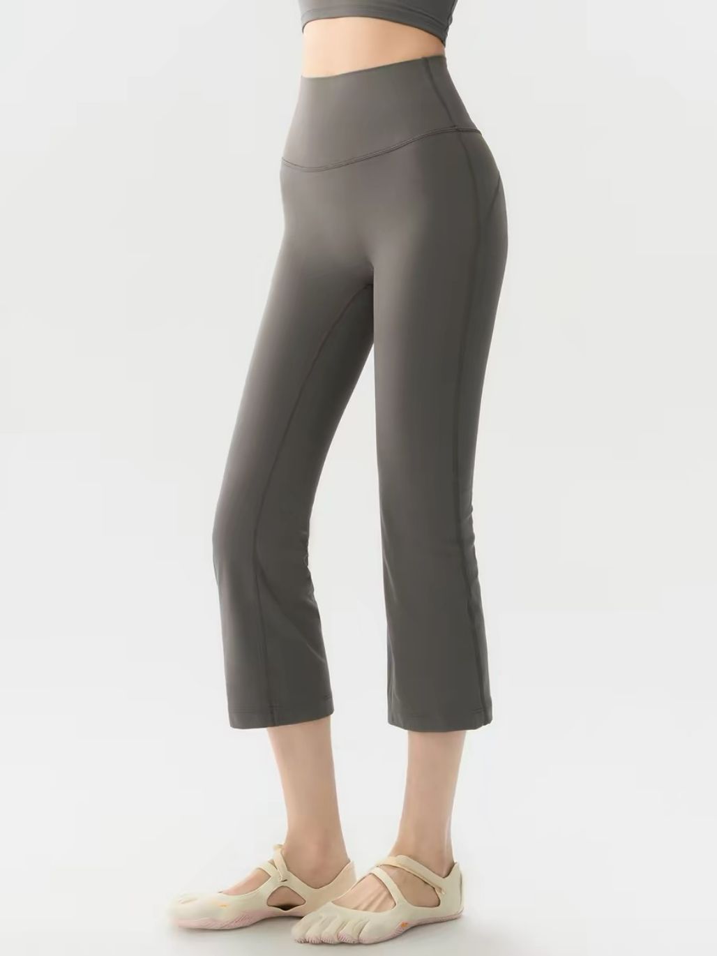 Shanaya Active Capri Pants