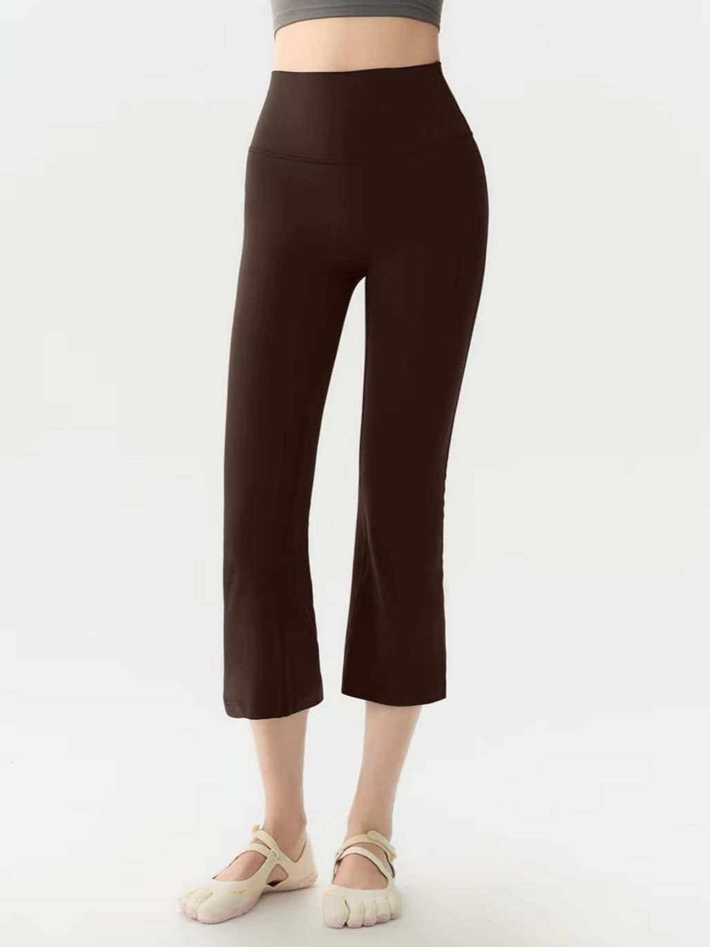 Shanaya Active Capri Pants