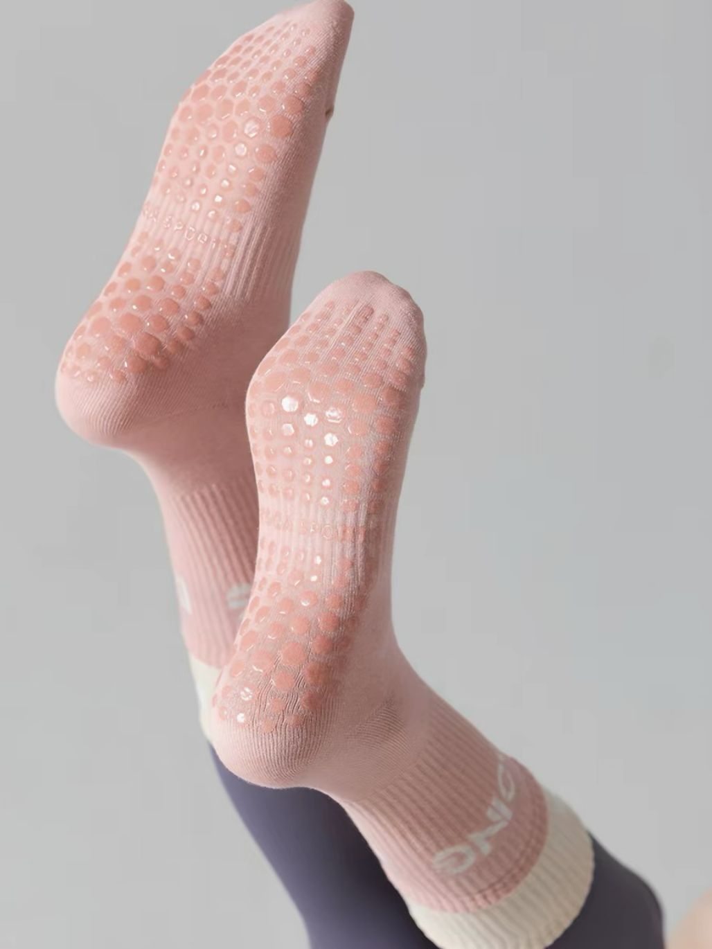 Scarlet Contrast Trim Grip Socks