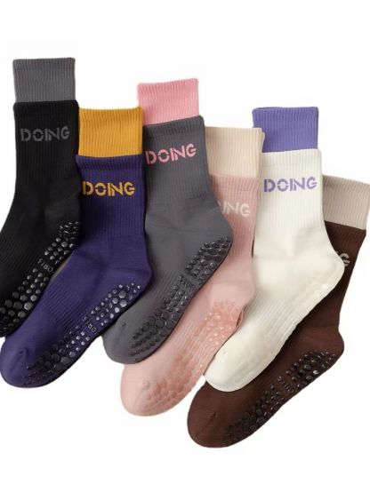 Scarlet Contrast Trim Grip Socks