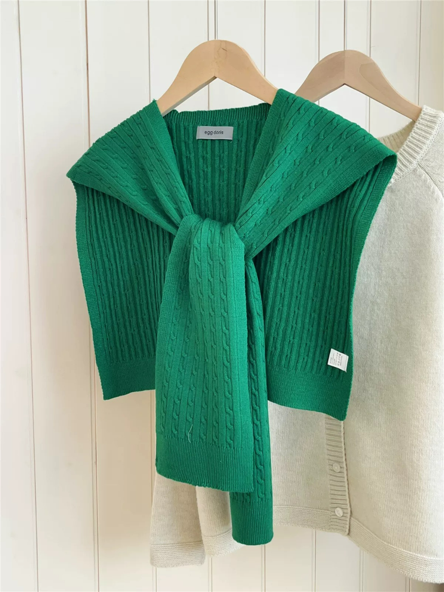 Neveah Ribbed Knit Shawl