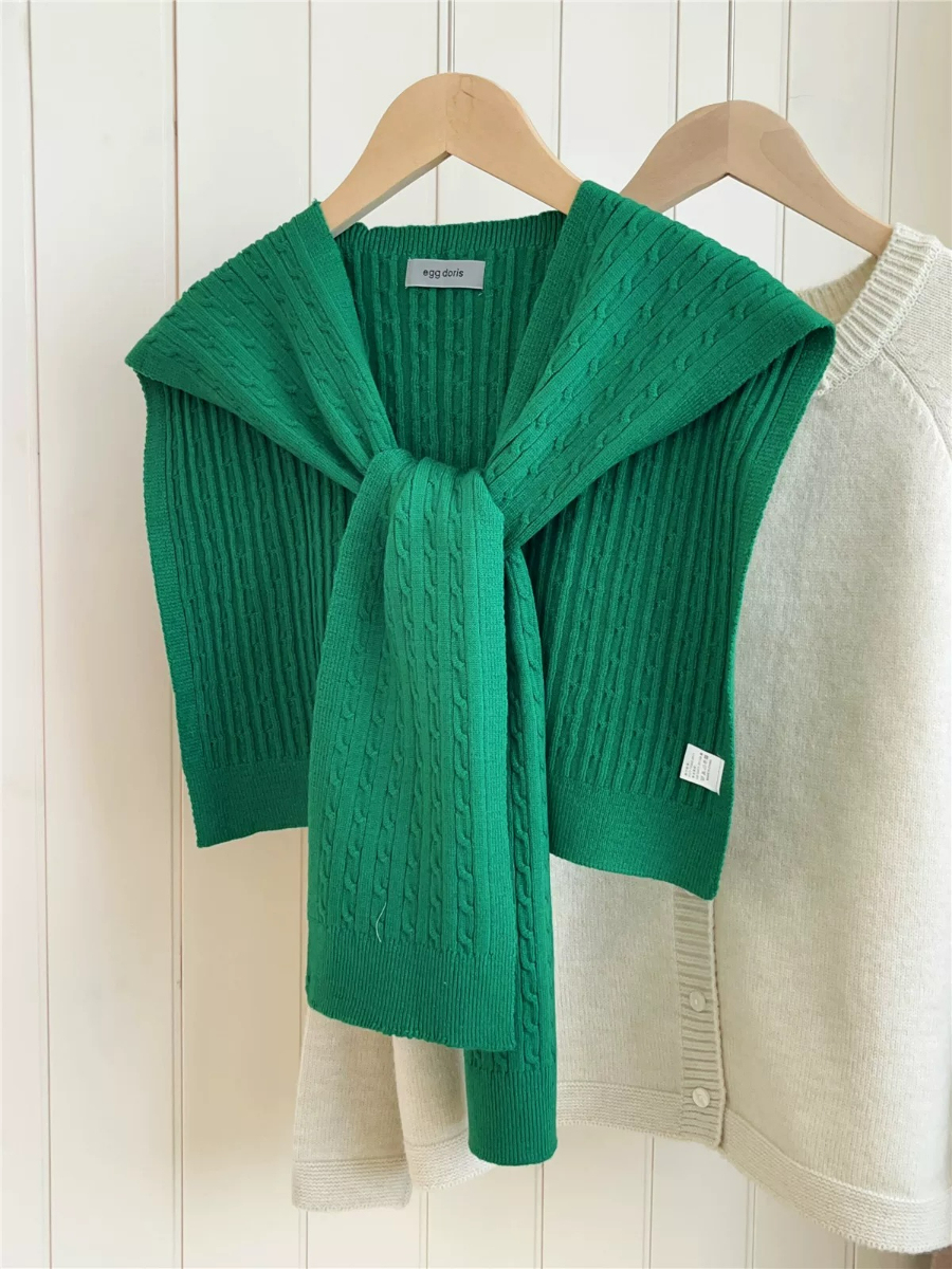 Neveah Ribbed Knit Shawl