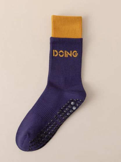 Scarlet Contrast Trim Grip Socks