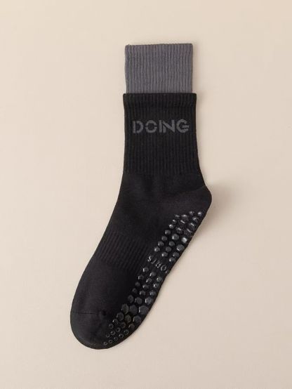 Scarlet Contrast Trim Grip Socks