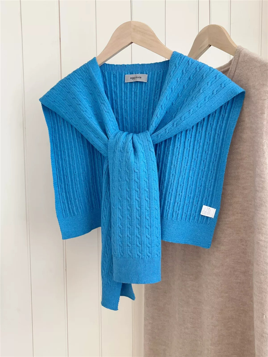 Neveah Ribbed Knit Shawl