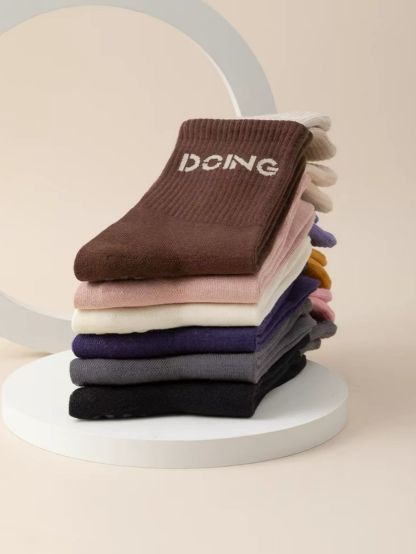 Scarlet Contrast Trim Grip Socks