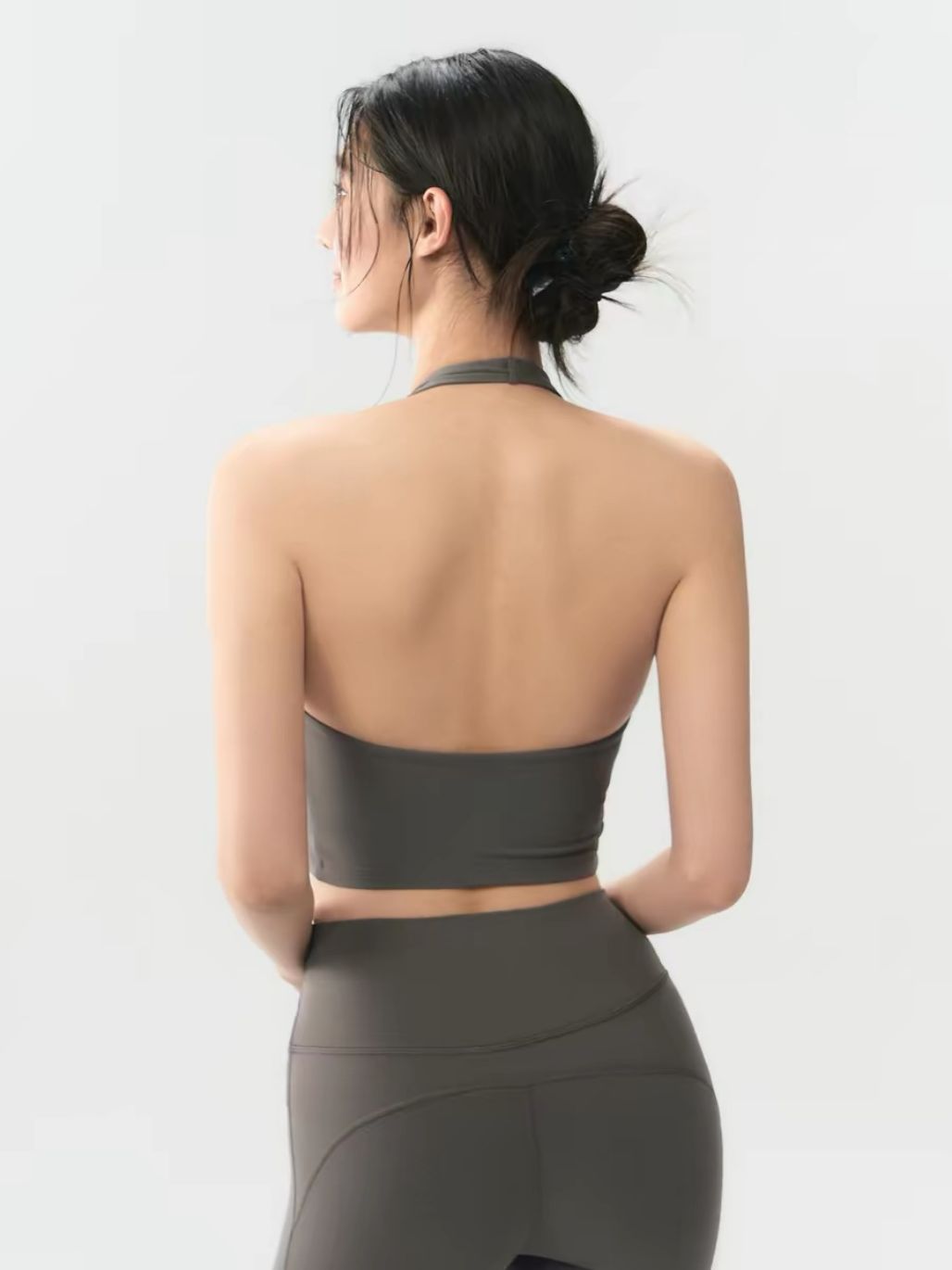 Sabrina Halter Neck Active Crop Top