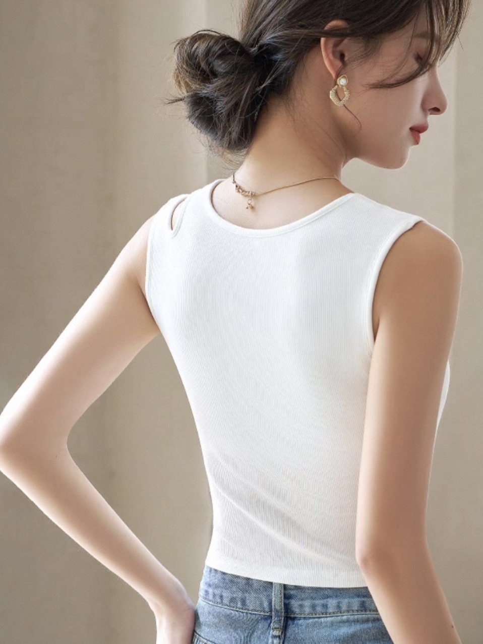 Udelia Asymmetric Padded Top