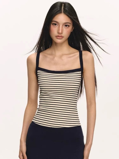 Delly Stripe Knit Top