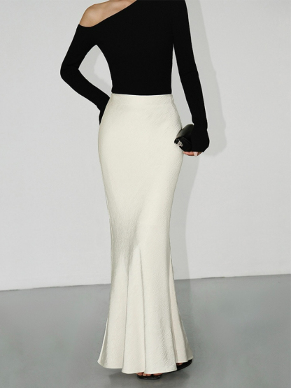 Bailey Satin Mermaid Skirt-The Black Bow-