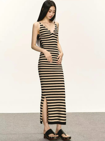 Della V-Neck Body Con Stripe Dress