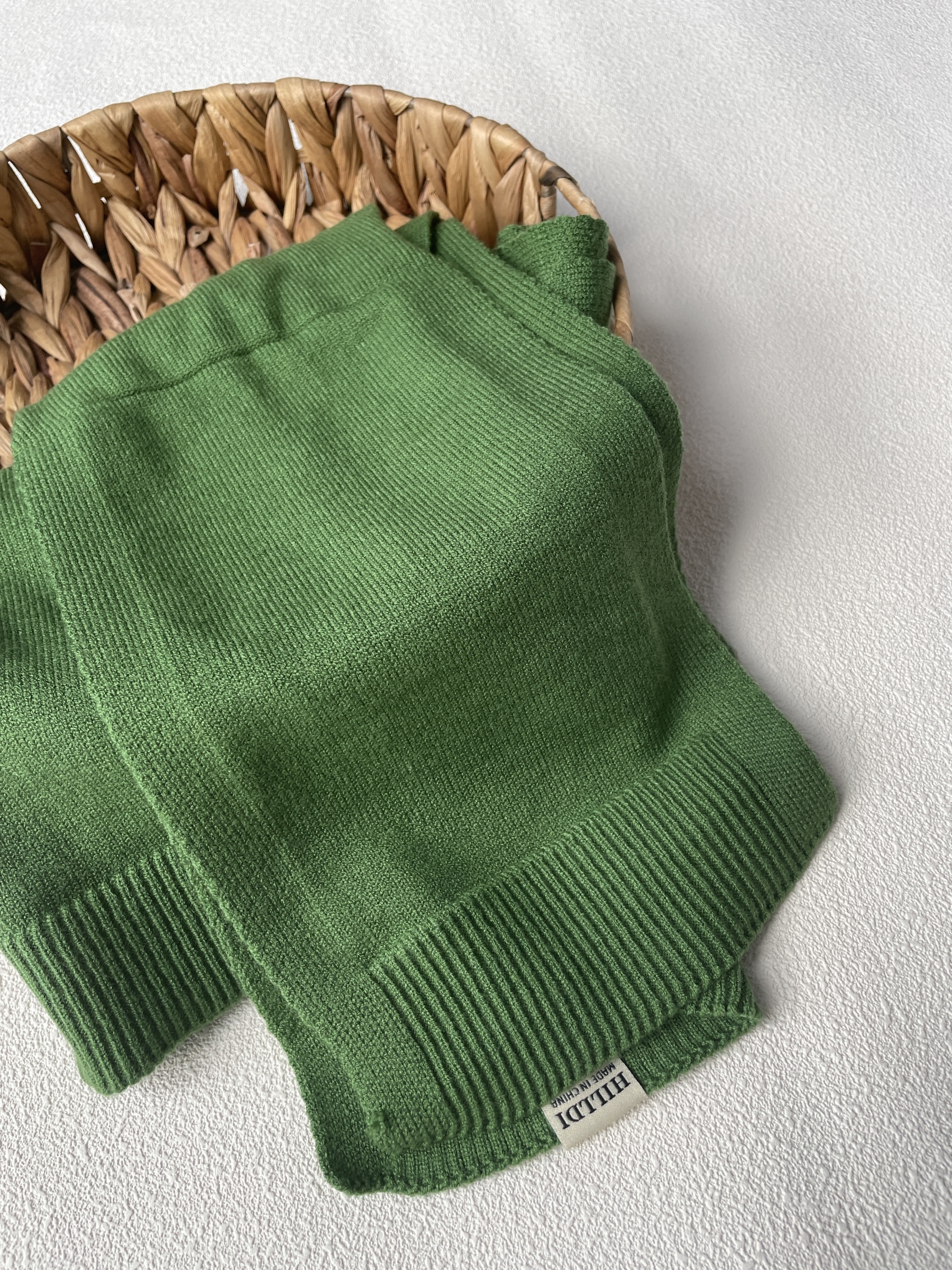 Che Che Rainbow Shawl (Breeze Collection)-The Black Bow-