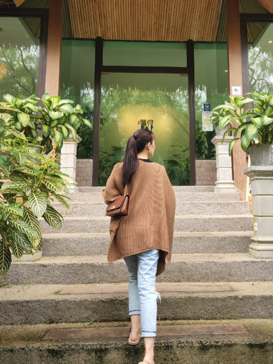 Minotti Shawl Wrap-The Black Bow-