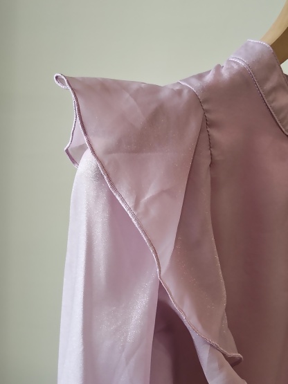 Valeska Pearlecent Ruffle Trim Top