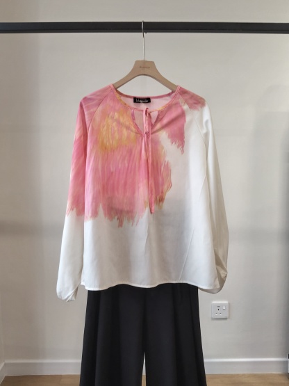 Virginia Floral Lanter Sleeve Top