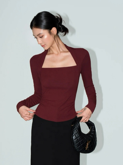 Liv Queen Anne Neckline Top