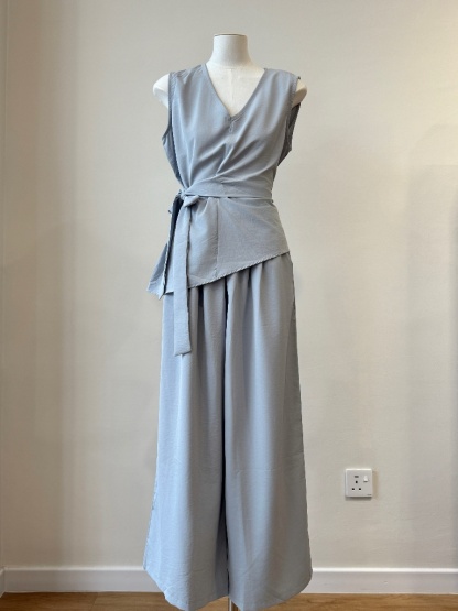 Benedict V-Neck Top & Pants Set