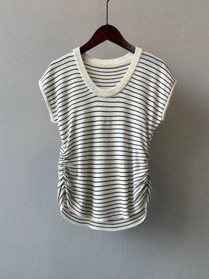 Sarah Round Neck Side Ruched Knit Top (Discounted-Free size)