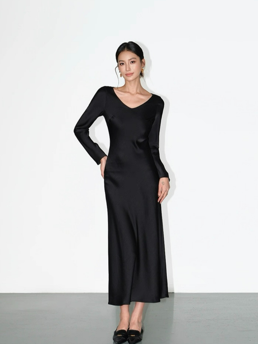 Lynnlee Long Sleeve Satin Dress