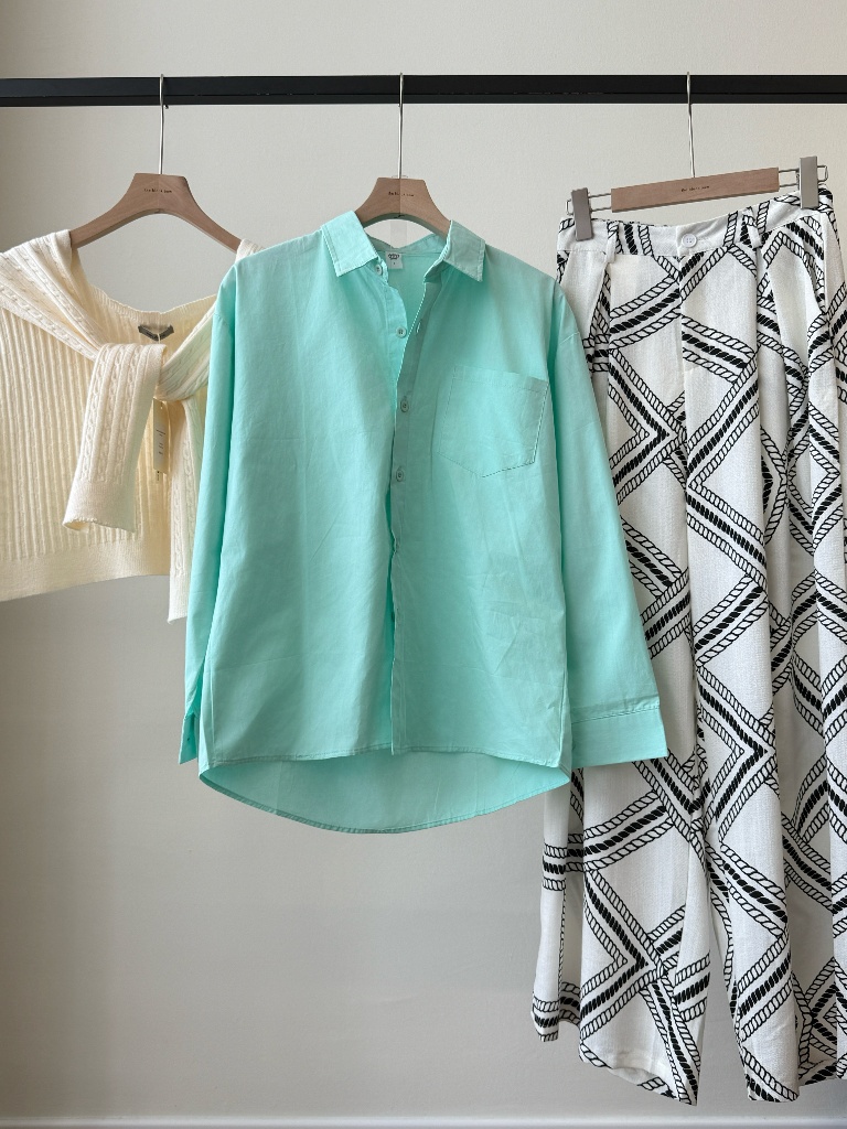 Melody Shirt with Pocket (Discounted-M size)