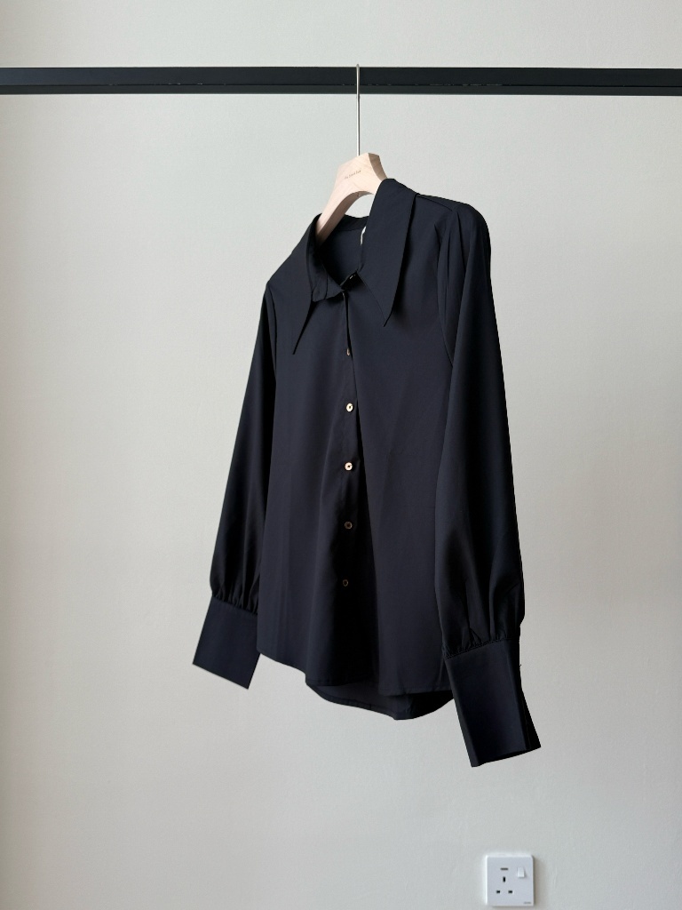 Maeve Shirt with Gold Button (Discounted-M size)